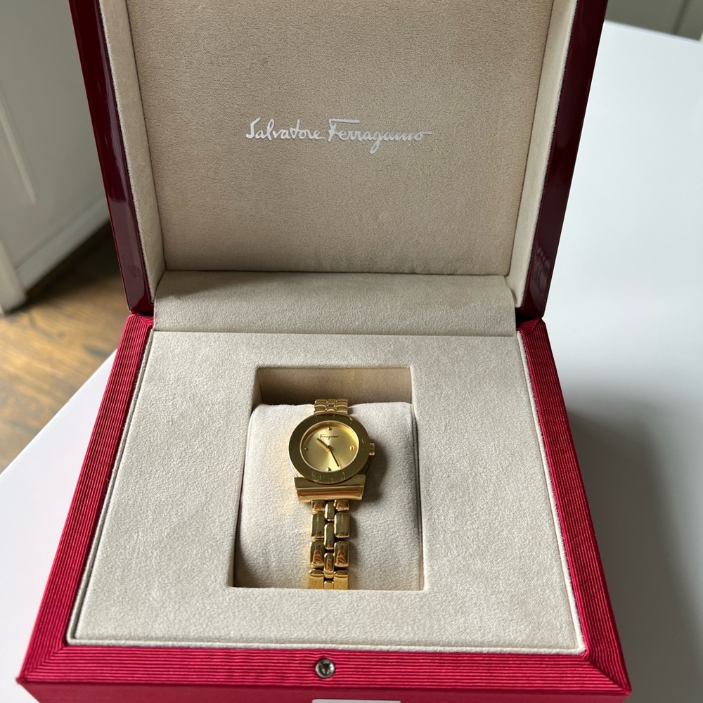 Salvatore Ferragamo Women’s Watch Authentic
